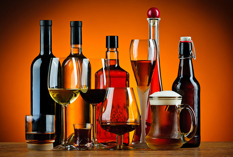 Alcohol: Acid Reflux? Here Are 10 Foods You Should Avoid