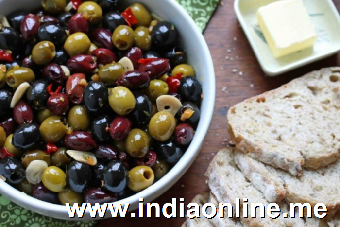 canned olives - http://www.daringgourmet.com/2014/11/17/gourmet-marinated-olives/