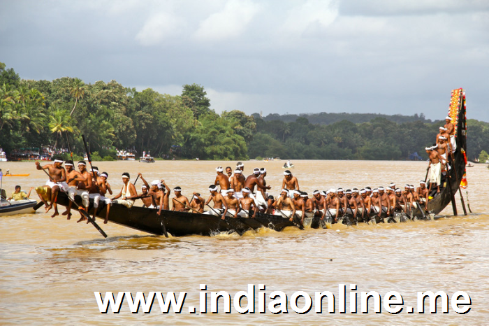 snake-boat-races-kerala