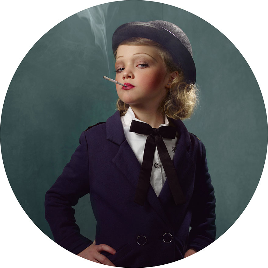 smoking-children-frieke-janssens-4